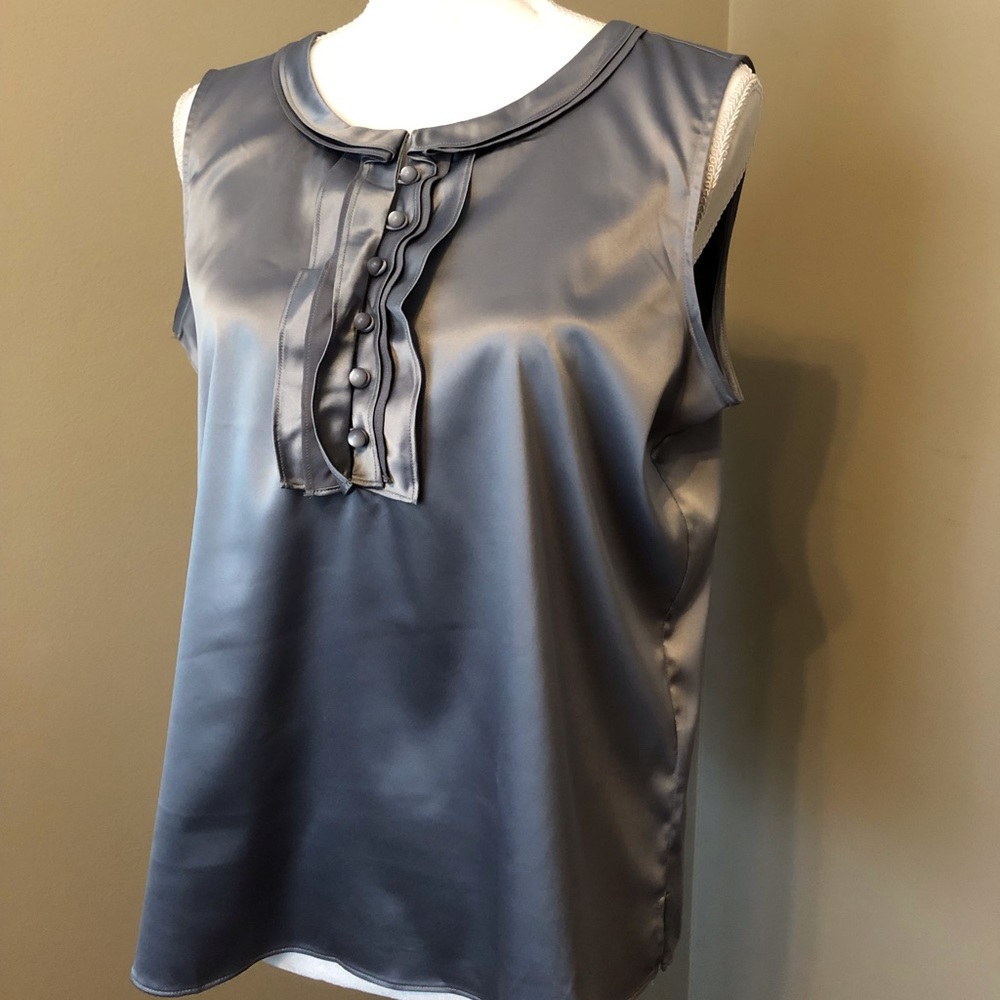 Talbots Silver Button Ruffle Top MP